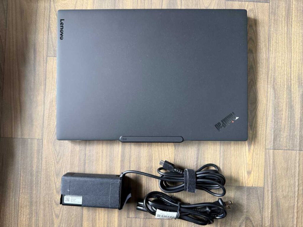 ThinkPad X13 Gen 6 USB-C ACアダプタ