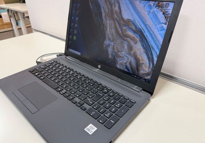 HP 250 G7 Notebook PCを実際に使用してレビューした写真