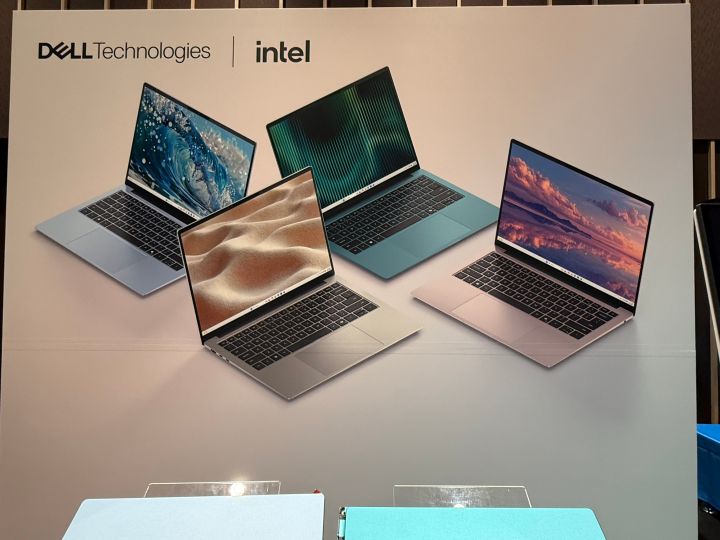 発表会場に展示されたDell 14Sの4色のポスター